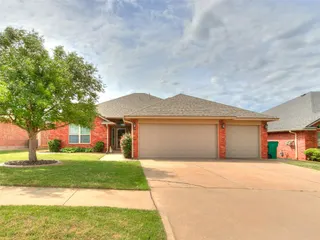 Sold home at 2608 SE 96th Street