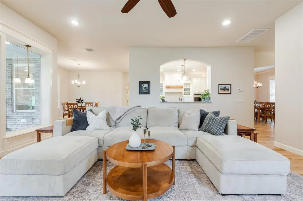 Photo 16 — 10408 Berrywood Drive, Oklahoma City, OK 73151