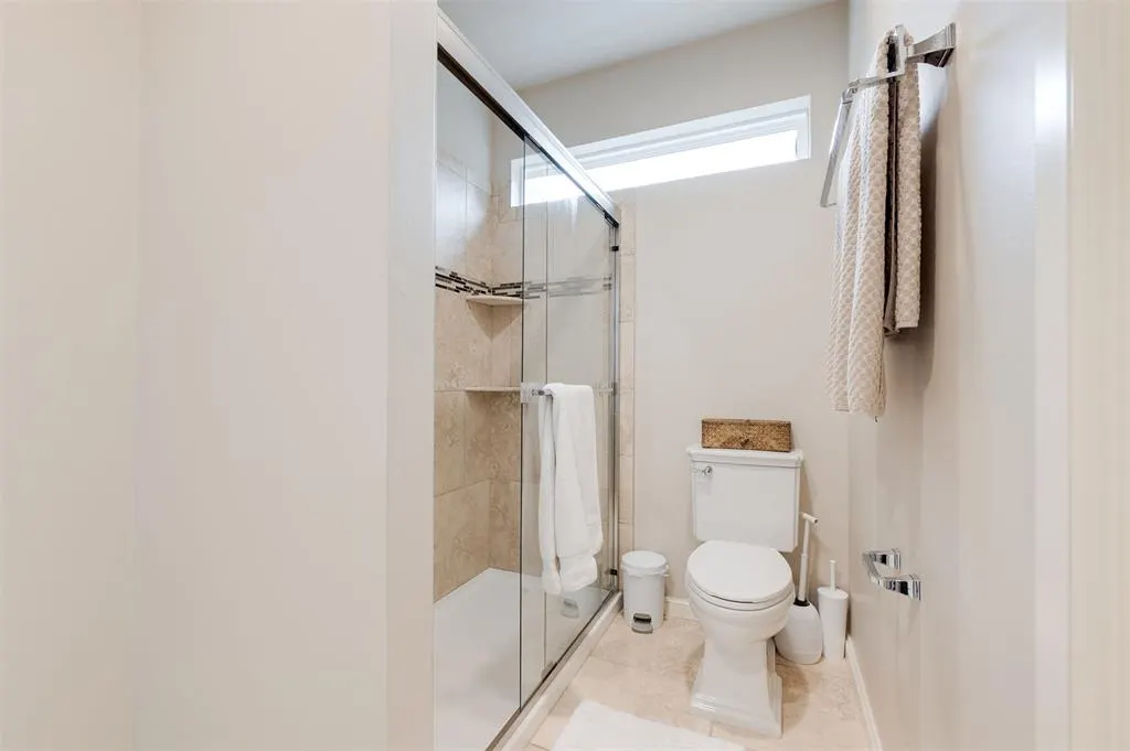 Photo 39 — 10408 Berrywood Drive, Oklahoma City, OK 73151