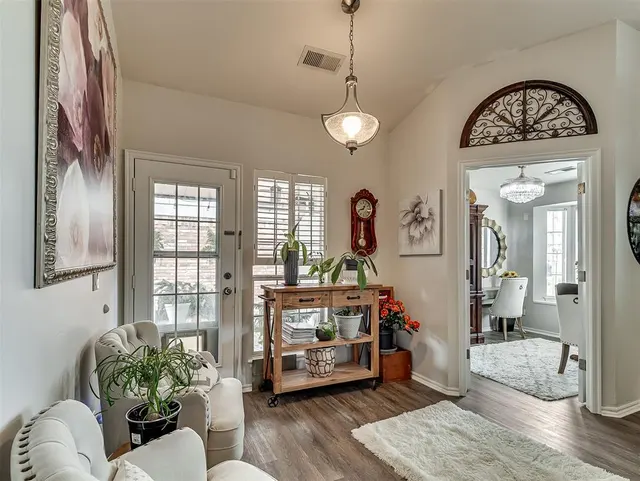 Photo 8 — 1510 SW 23rd Street, Oklahoma City, OK 73170