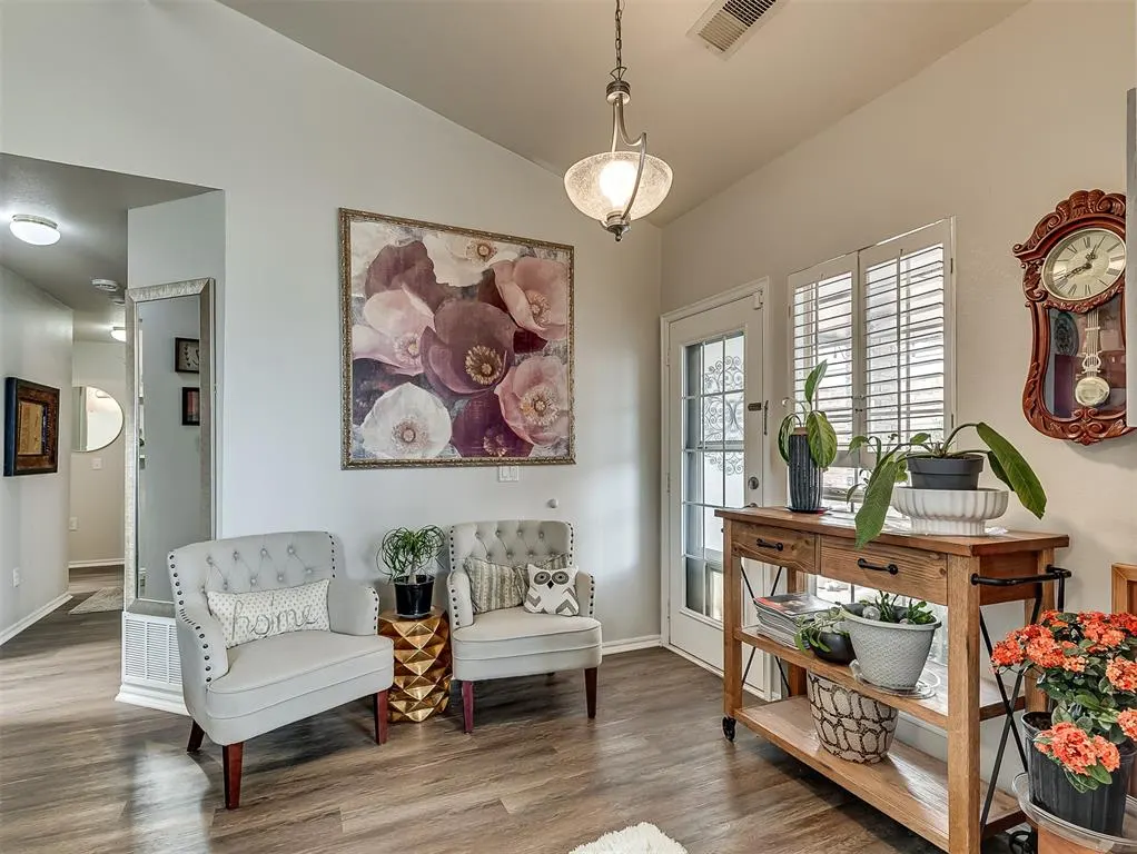 Photo 9 — 1510 SW 23rd Street, Oklahoma City, OK 73170