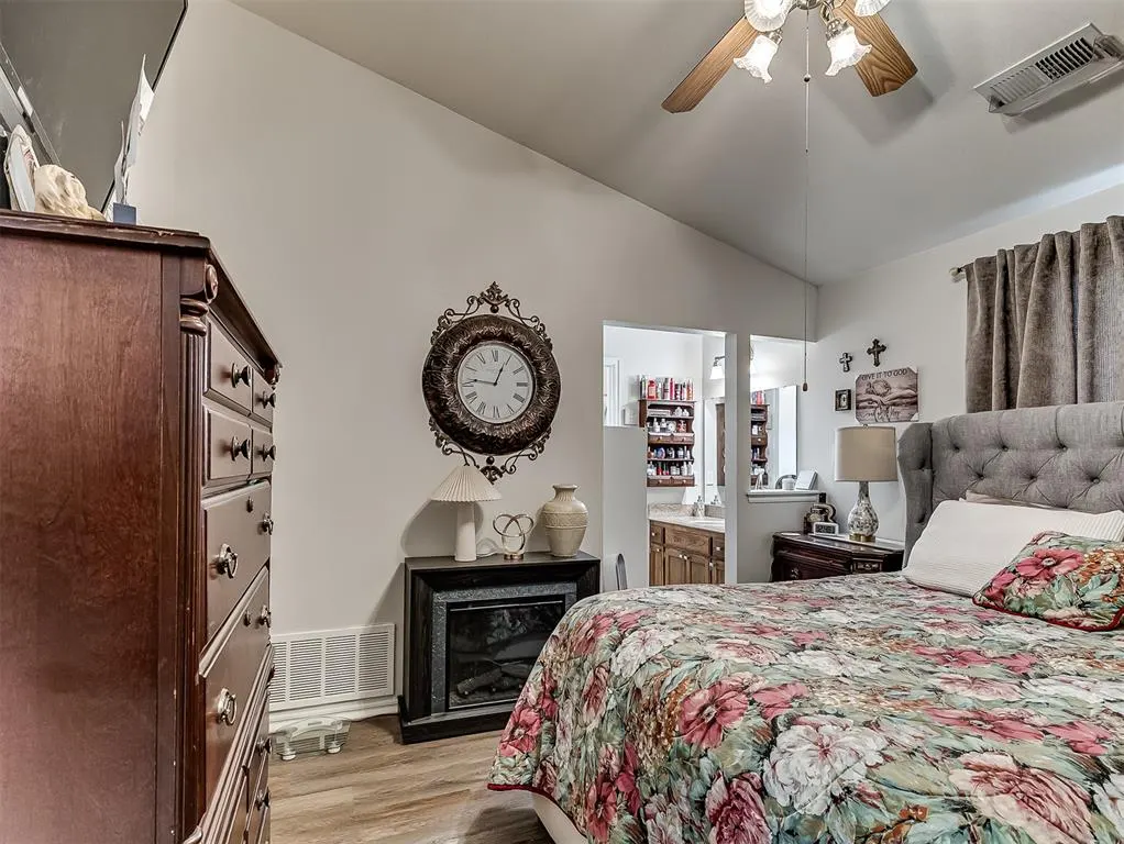 Photo 12 — 1510 SW 23rd Street, Oklahoma City, OK 73170