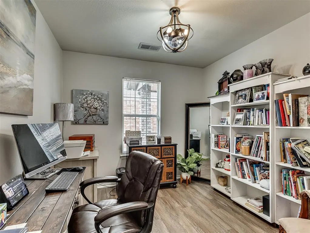 Photo 15 — 1510 SW 23rd Street, Oklahoma City, OK 73170