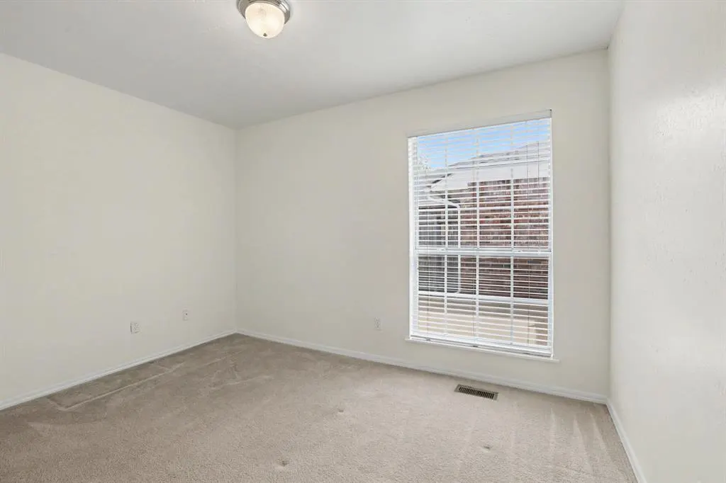 Photo 26 — 4433 Day Lilly Lane, Oklahoma City, OK 73120