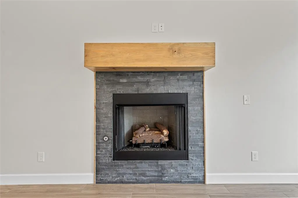 Photo 6 — 622 Canyon Drive, Ardmore, OK 73401