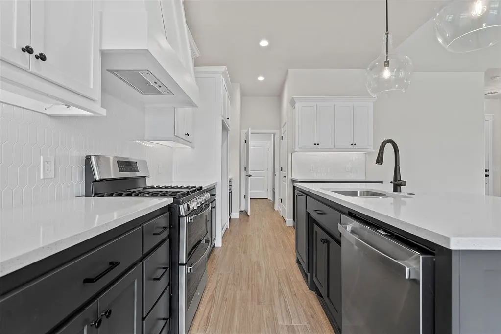 Photo 12 — 622 Canyon Drive, Ardmore, OK 73401