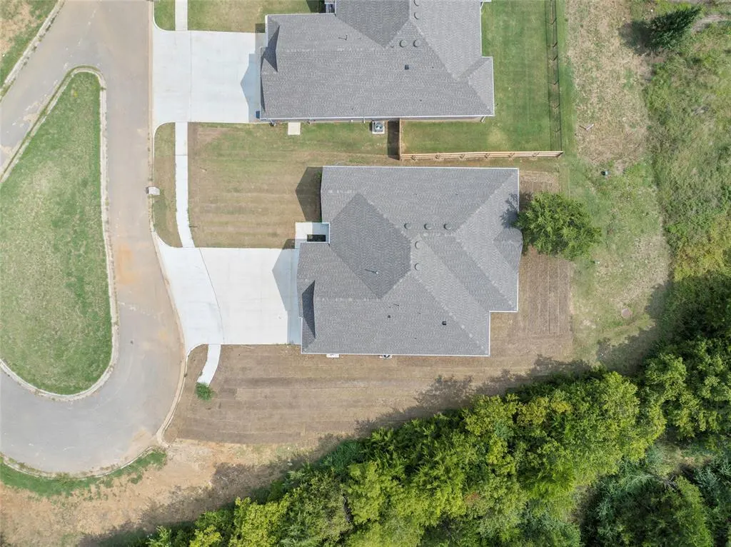 Photo 38 — 622 Canyon Drive, Ardmore, OK 73401