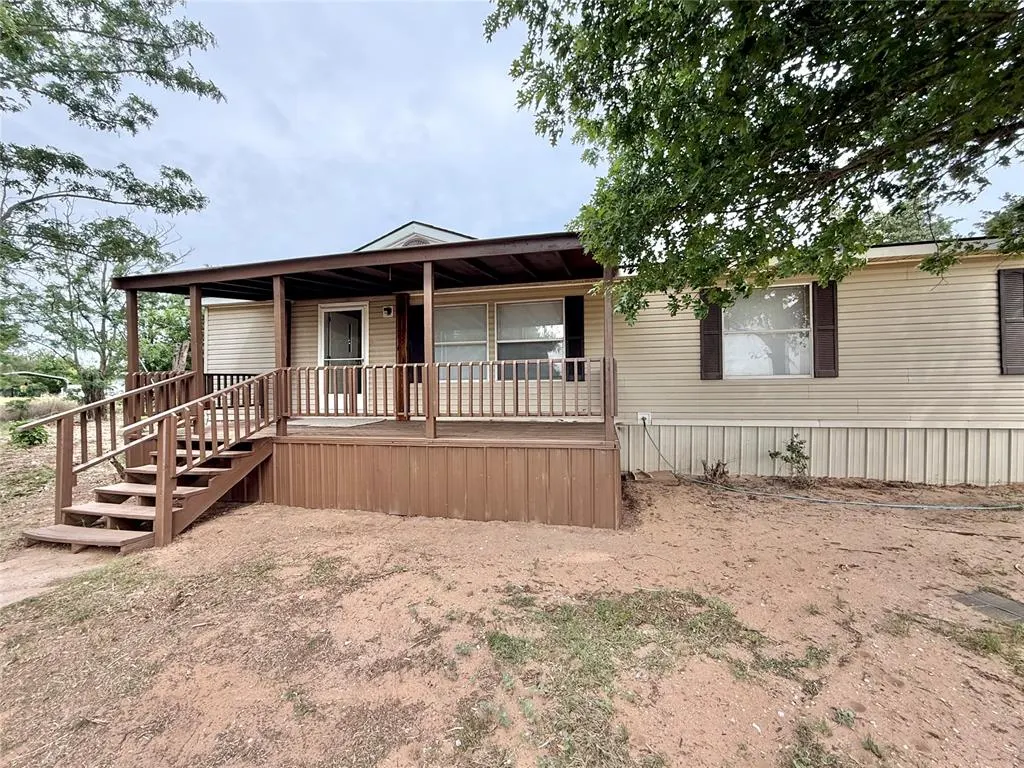 Front exterior — 20575 E County Road 156 Road, Blair, OK 73526