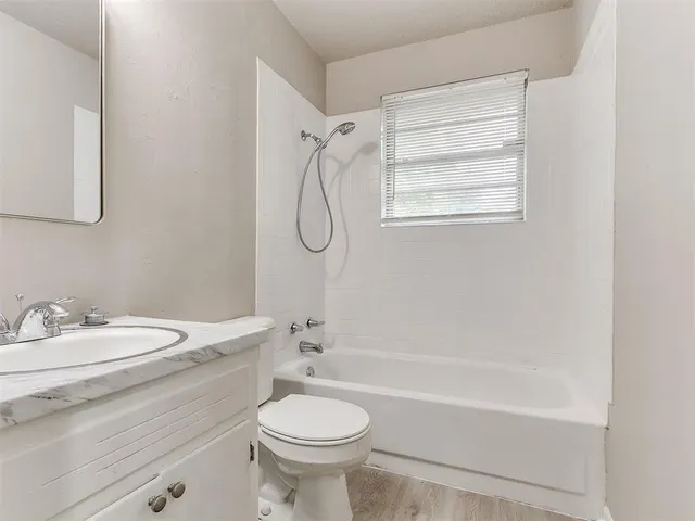 Photo 7 — 1604 Cynthia Drive, Midwest City, OK 73130