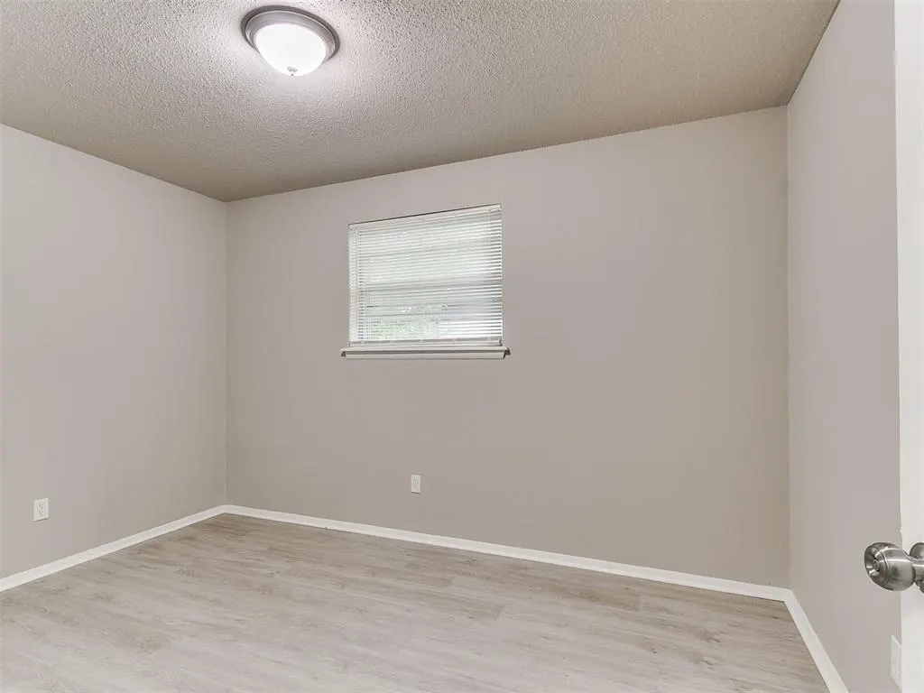 Photo 8 — 1604 Cynthia Drive, Midwest City, OK 73130