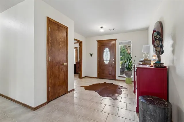 Photo 5 — 881 Moffat Road NW, Piedmont, OK 73078