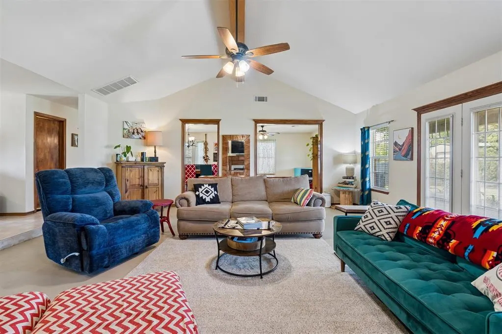 Photo 11 — 881 Moffat Road NW, Piedmont, OK 73078