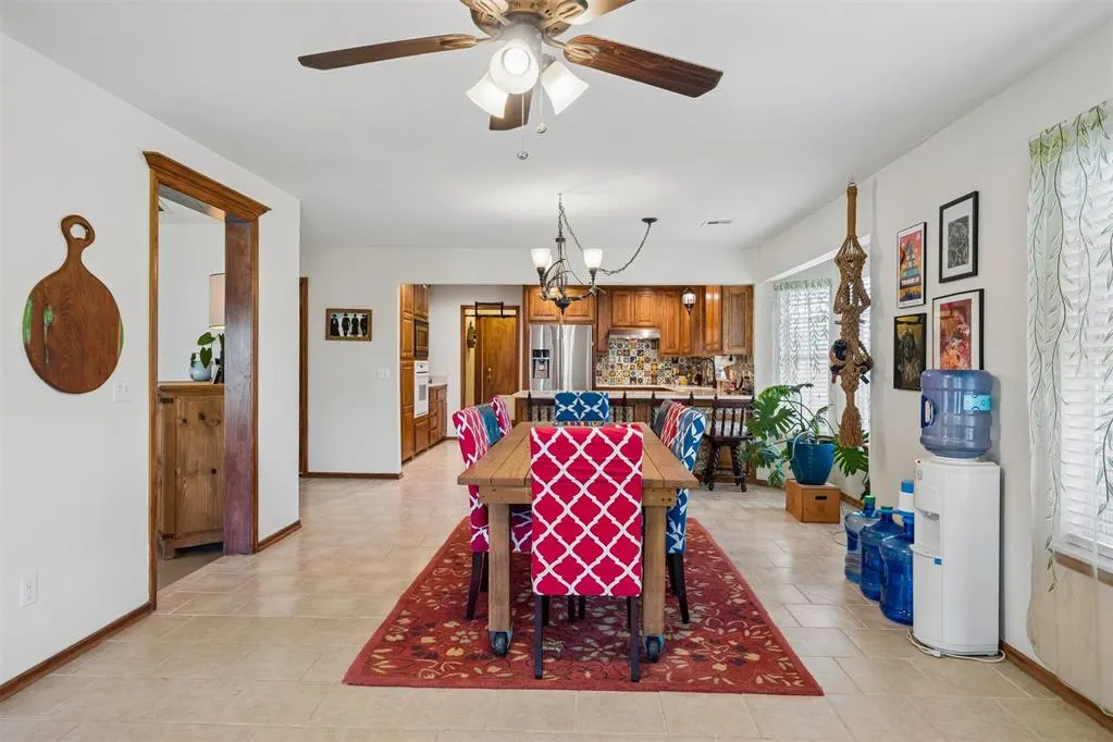 Photo 15 — 881 Moffat Road NW, Piedmont, OK 73078