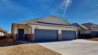 Sold home at 3815 N Divis Avenue