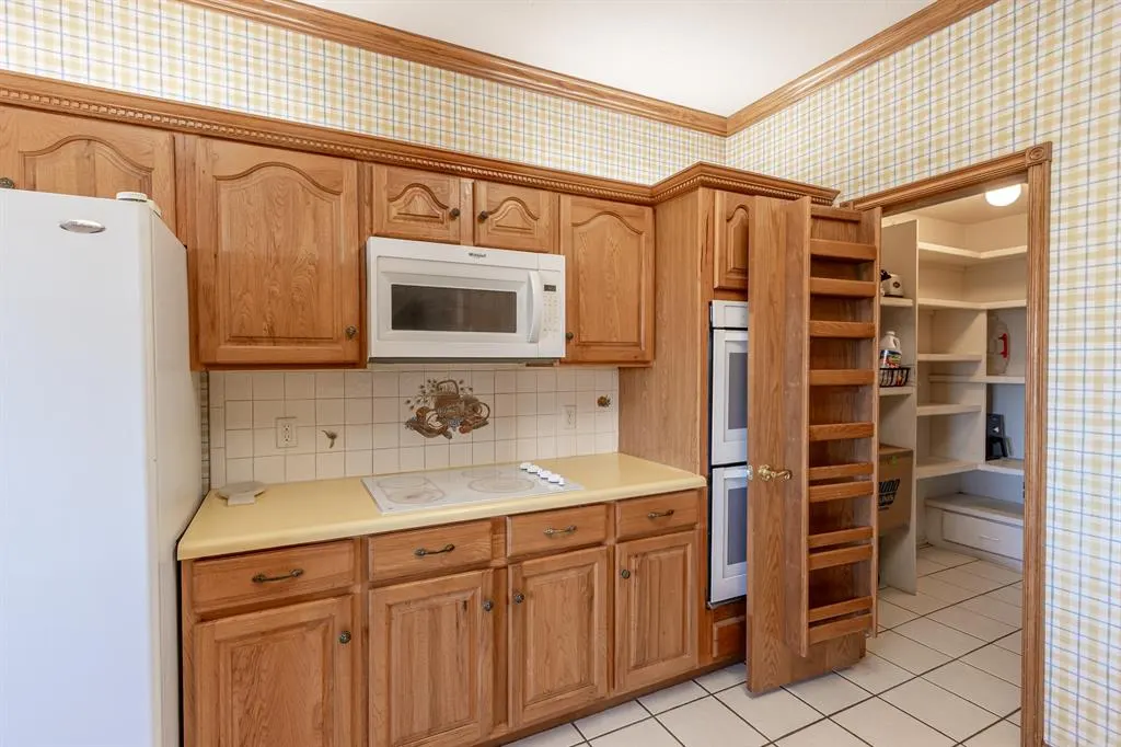 Photo 20 — 420 Living Springs Trail, Washington, OK 73093
