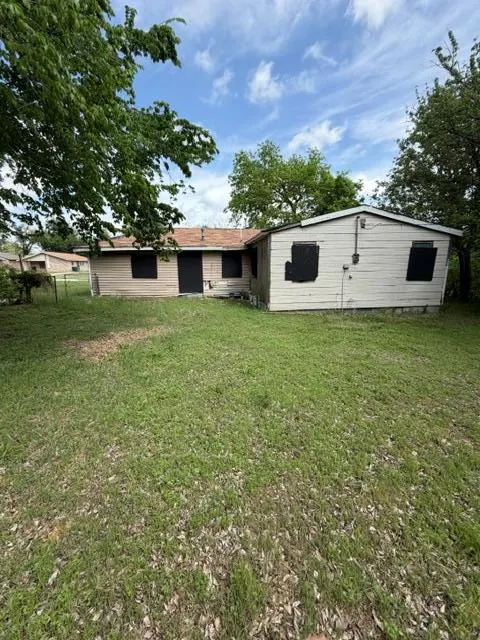 Photo 4 — 2256 NE 15th Street, Oklahoma City, OK 73117