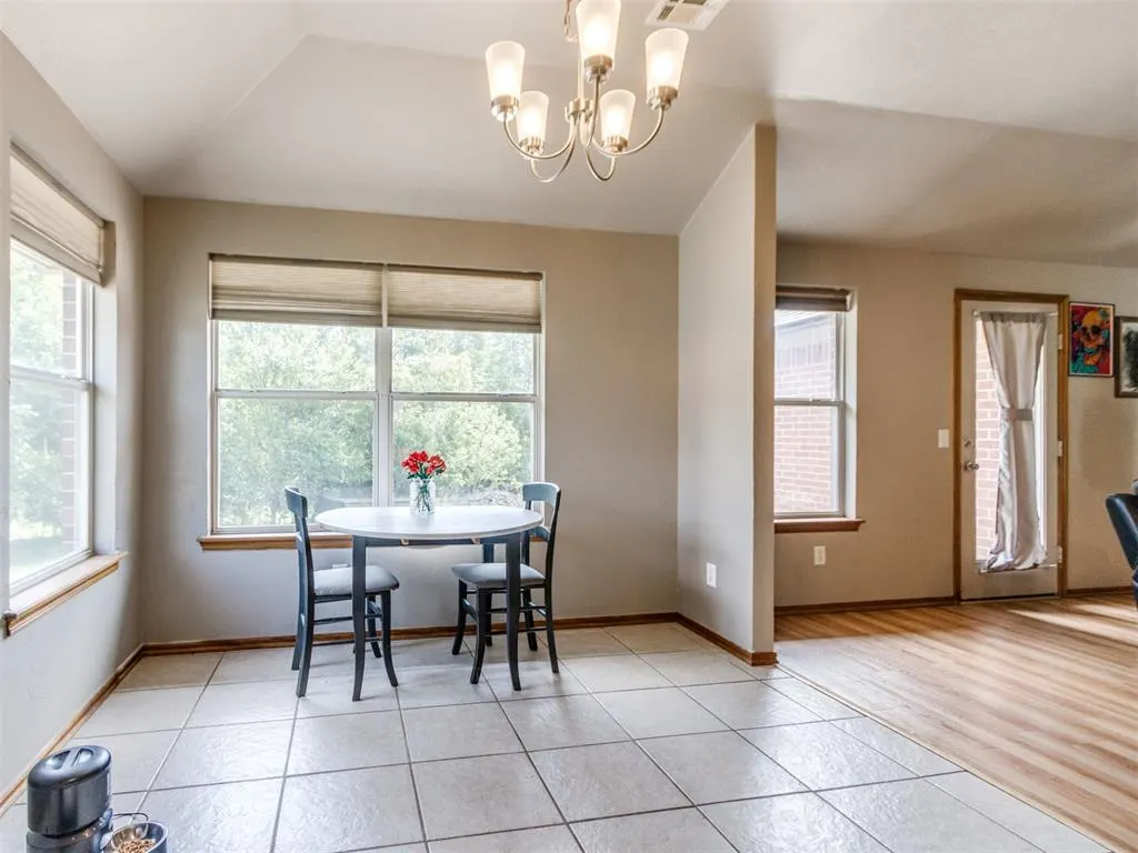 Photo 9 — 10900 S Timberline Drive, Norman, OK 73026