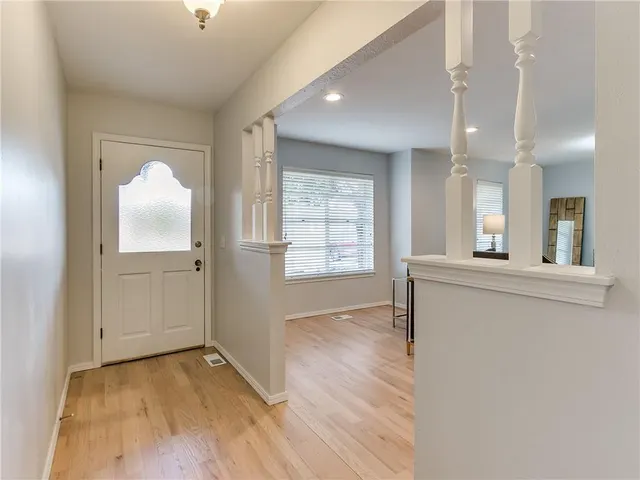 Photo 3 — 3608 Jim Robison Drive, Edmond, OK 73013