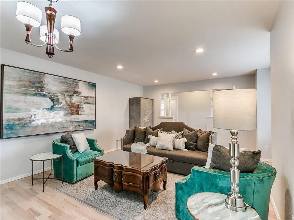 Photo 5 — 3608 Jim Robison Drive, Edmond, OK 73013