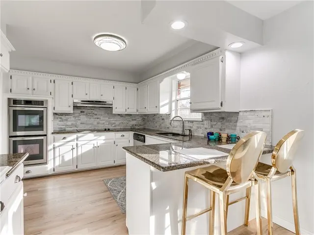 Photo 8 — 3608 Jim Robison Drive, Edmond, OK 73013