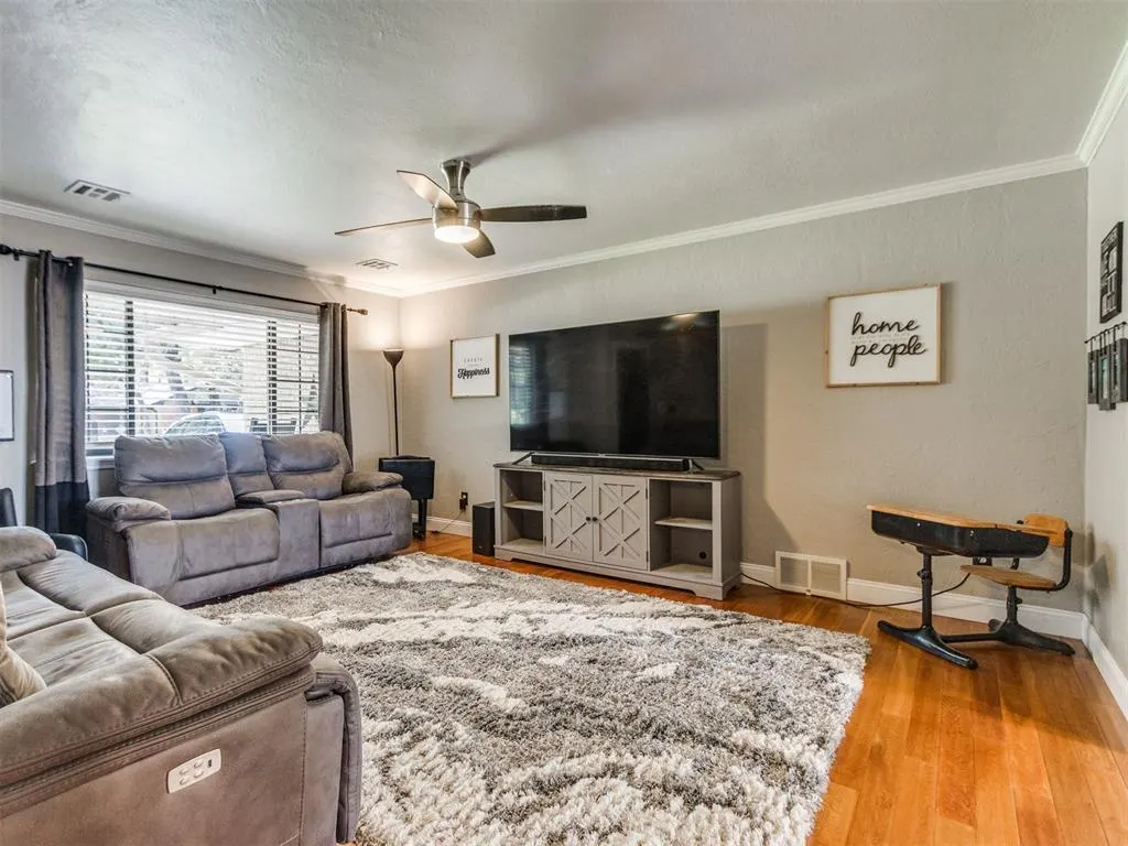 Photo 6 — 6817 NW 29th Street, Bethany, OK 73008