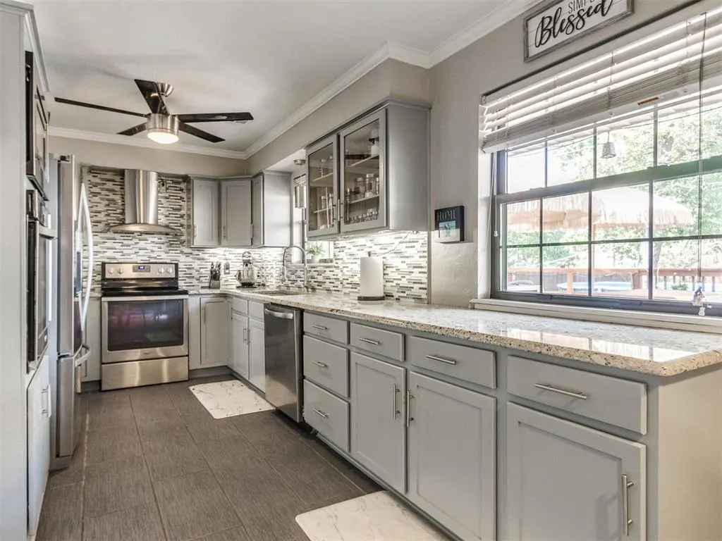 Photo 11 — 6817 NW 29th Street, Bethany, OK 73008