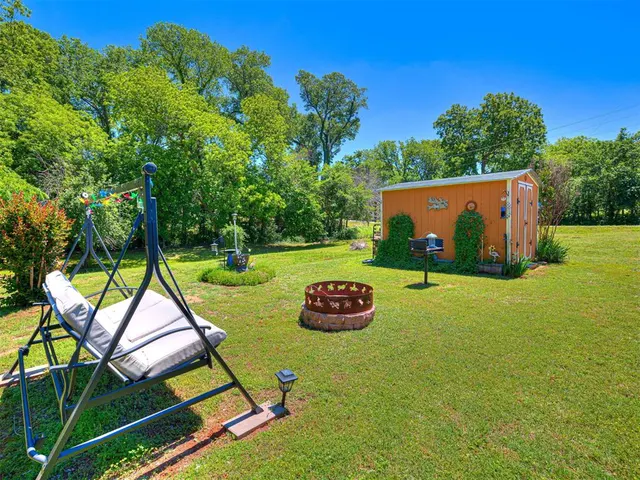 Photo 8 — 9201 E Slaughterville Road, Lexington, OK 73051