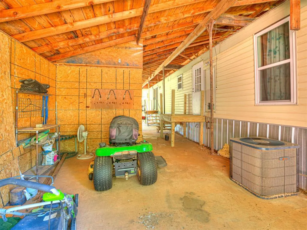 Photo 19 — 9201 E Slaughterville Road, Lexington, OK 73051