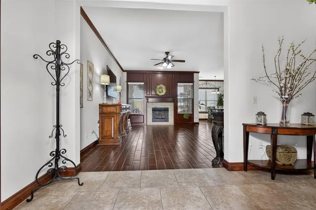 Photo 3 — 10905 SW 30th Terrace, Yukon, OK 73099
