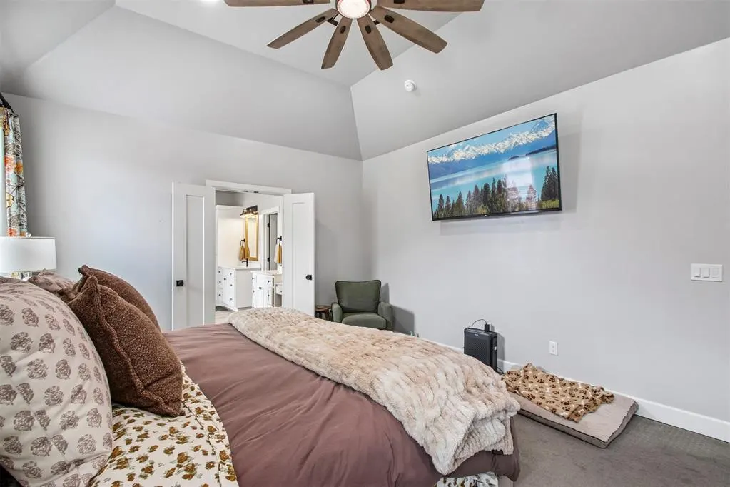 Photo 19 — 2208 W Earl Drive, Mustang, OK 73064