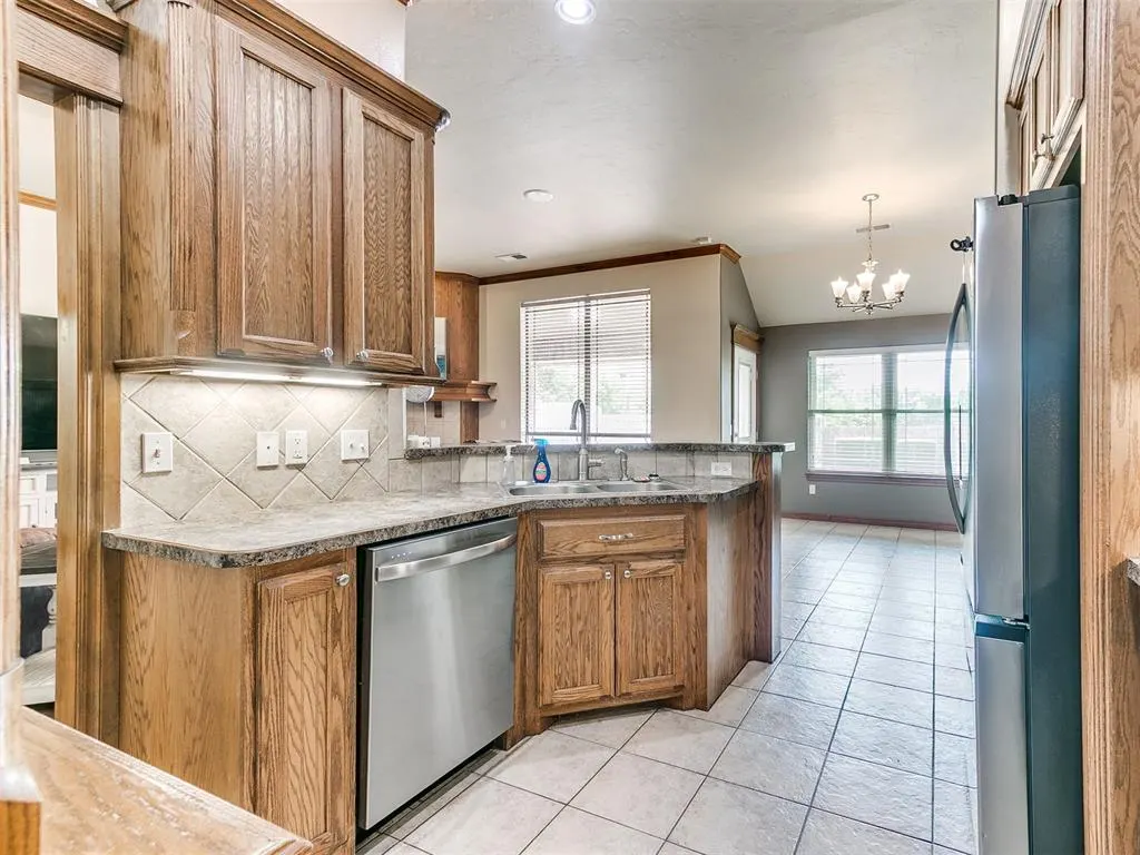 Photo 8 — 3224 SE 33rd Street, Oklahoma City, OK 73165