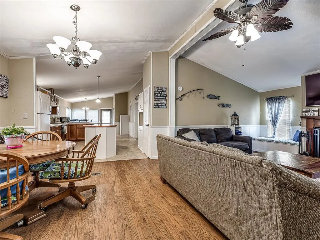 Photo 6 — 420019 E 1161 Circle, Eufaula, OK 74432