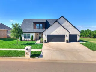 Sold home at 11817 NW 108th Terrace