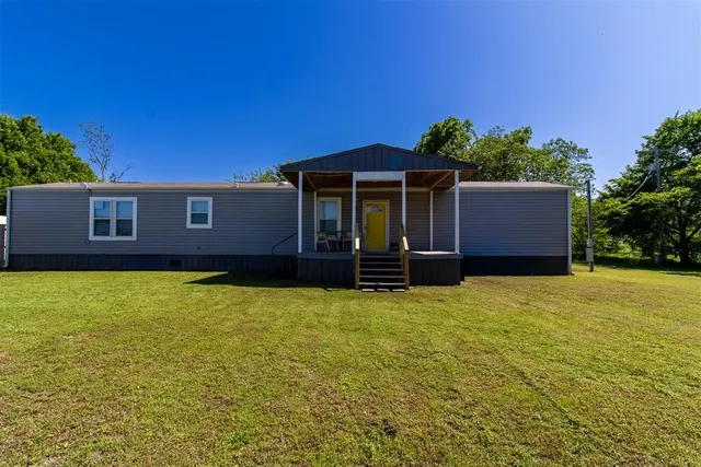 Front exterior — 202 S Main Street, Carney, OK 74832