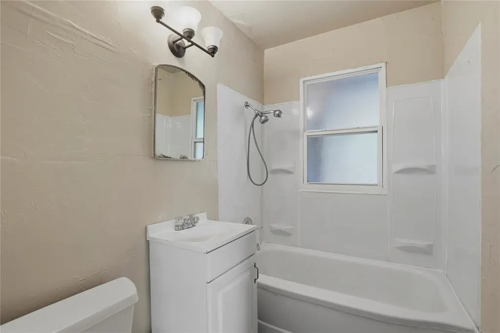 Photo 17 — 2933 NW 45th Street, Oklahoma City, OK 73112