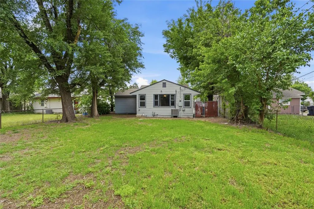Photo 21 — 2933 NW 45th Street, Oklahoma City, OK 73112