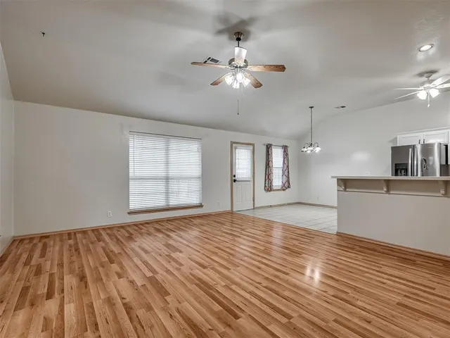 Photo 5 — 205 N Kelly Avenue, Edmond, OK 73003