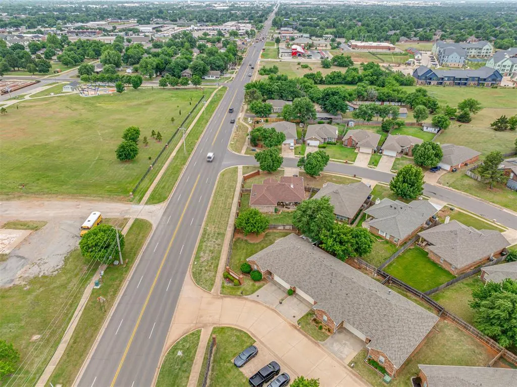 Photo 32 — 205 N Kelly Avenue, Edmond, OK 73003