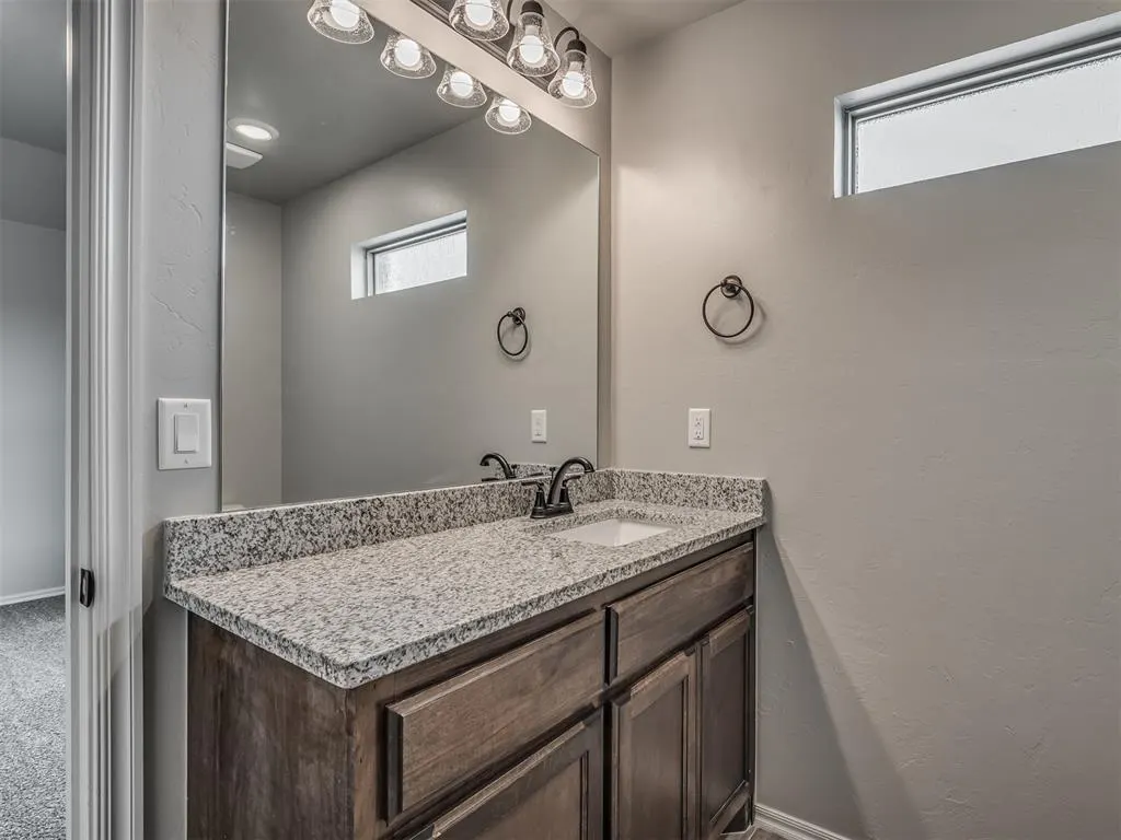 Photo 29 — 24949 Belmont Pass, Cashion, OK 73016