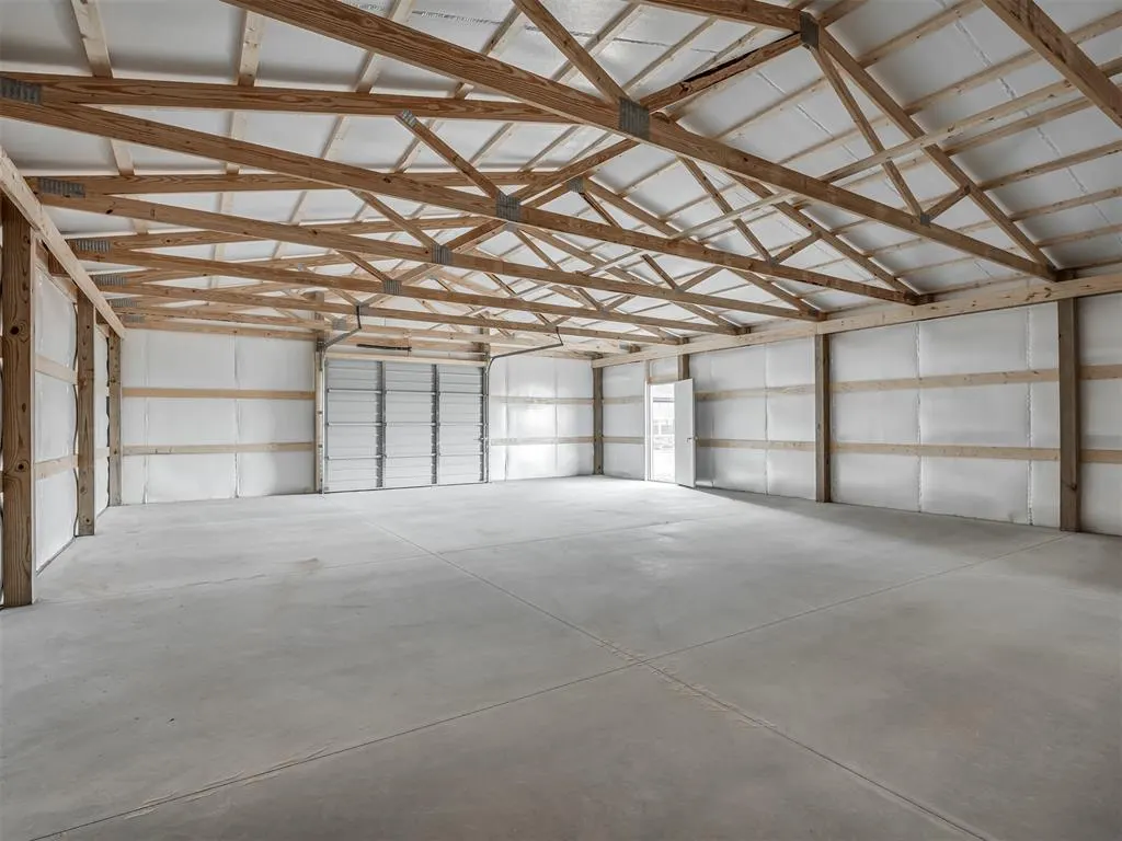 Photo 38 — 24949 Belmont Pass, Cashion, OK 73016