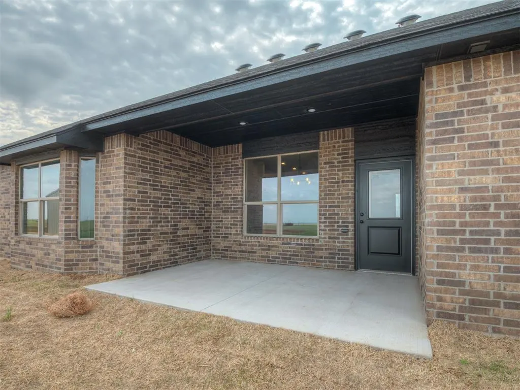 Photo 40 — 24949 Belmont Pass, Cashion, OK 73016