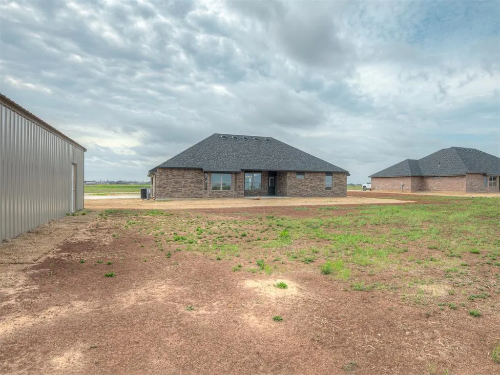 Photo 43 — 24949 Belmont Pass, Cashion, OK 73016
