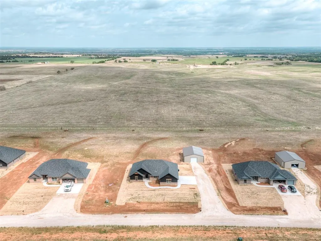 Photo 44 — 24949 Belmont Pass, Cashion, OK 73016