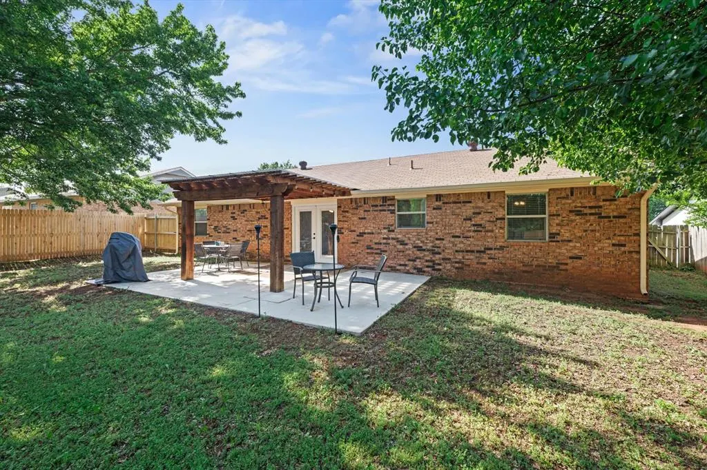 Photo 35 — 1716 E Shady Creek Drive, Guthrie, OK 73044