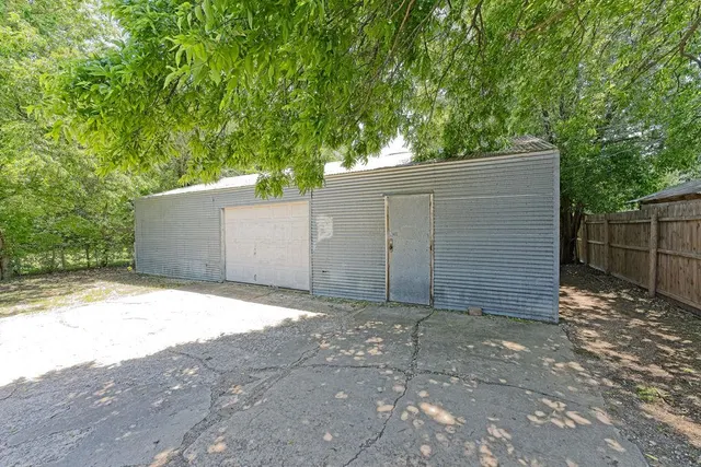 Photo 2 — 119 W Frank Street 121, Norman, OK 73069