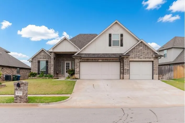 Front exterior — 3101 Drake Crest Drive, Edmond, OK 73034