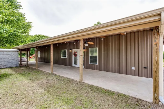 Photo 4 — 36003 45th Street, Shawnee, OK 74804