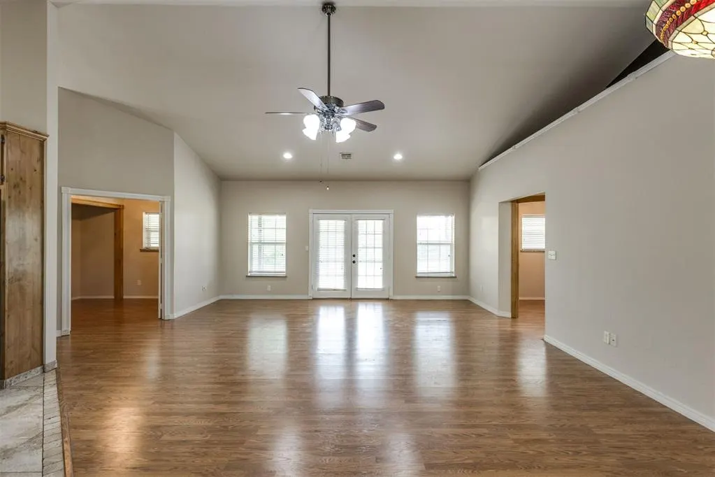 Photo 6 — 36003 45th Street, Shawnee, OK 74804