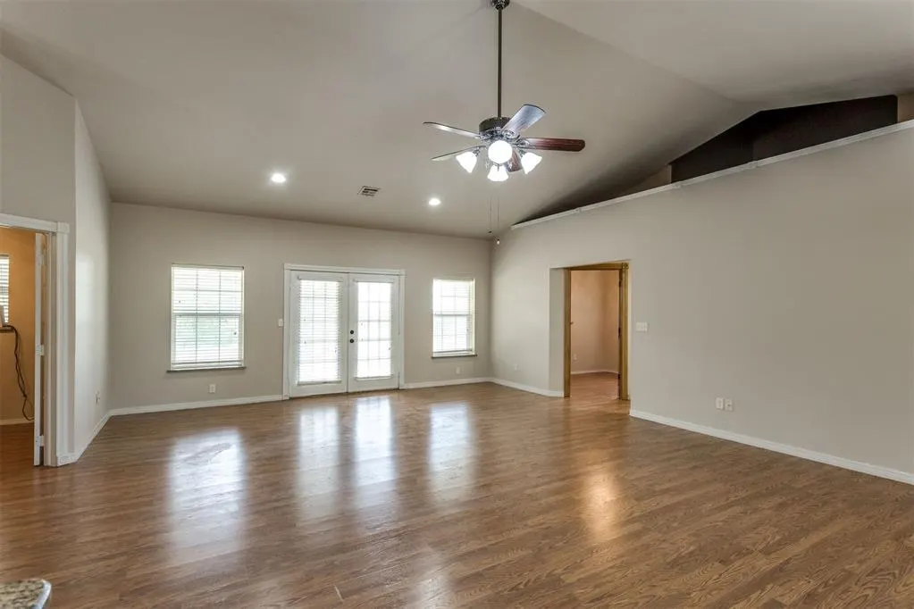 Photo 12 — 36003 45th Street, Shawnee, OK 74804