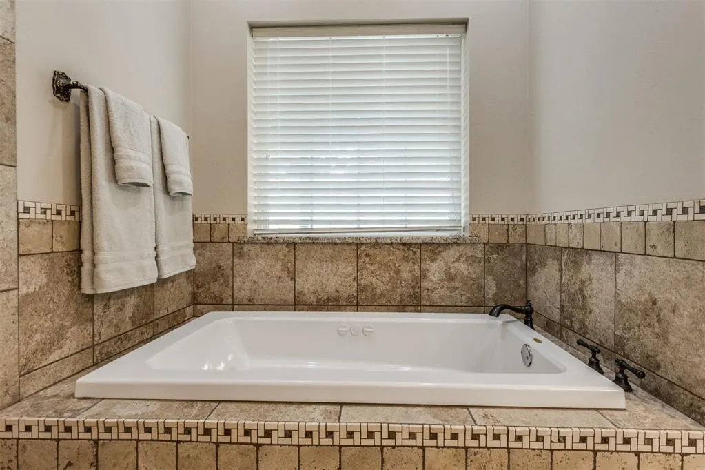 Photo 37 — 36003 45th Street, Shawnee, OK 74804
